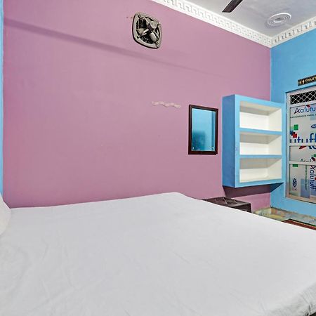 Hotel O Home Om Marriage Hall Ayodhya Bagian luar foto