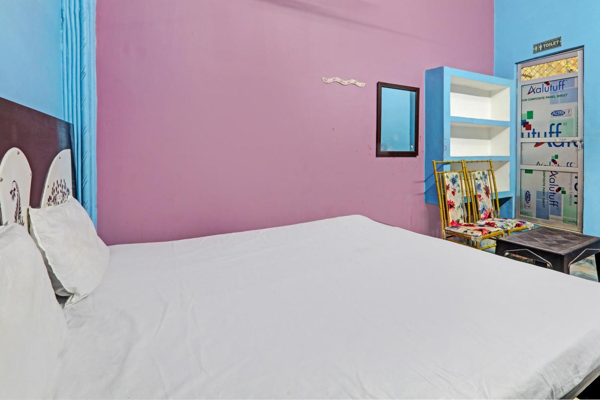 Hotel O Home Om Marriage Hall Ayodhya Bagian luar foto