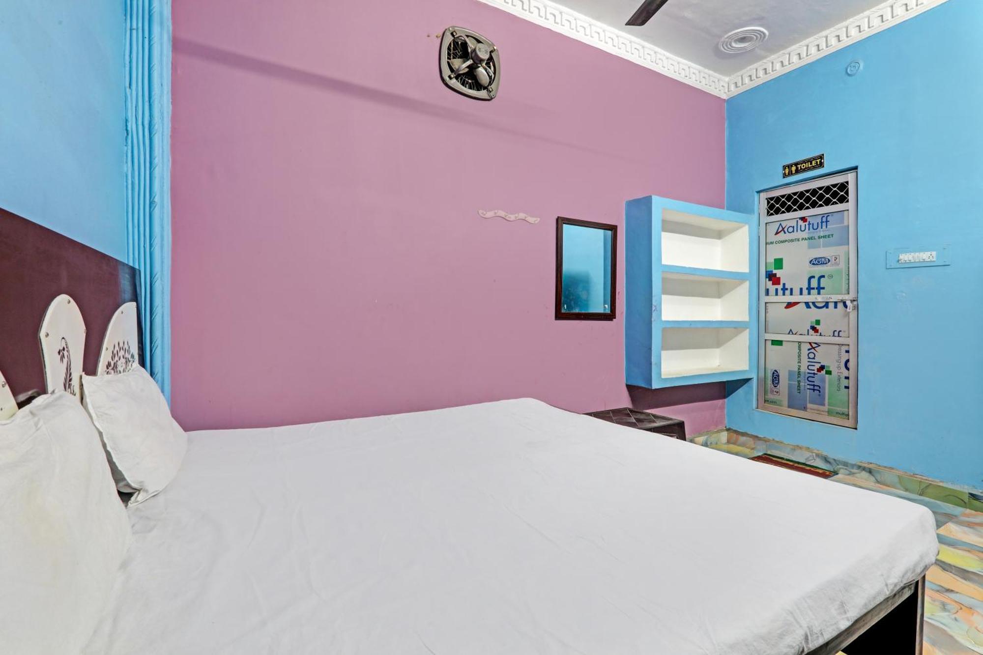 Hotel O Home Om Marriage Hall Ayodhya Bagian luar foto